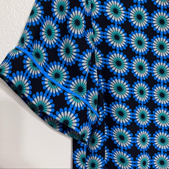 J. Crew Lightweight Pajama Style Button Up Shirt - Picture 9 of 9